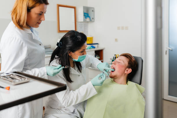 Best Emergency Dental Care for Broken or Chipped Teeth in Woodlawn, OH